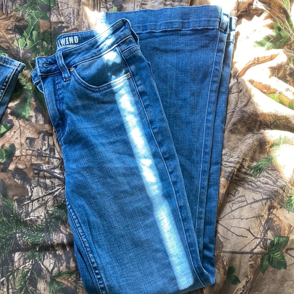 Boot cuts jeans never been worn - size 0Wx30L
